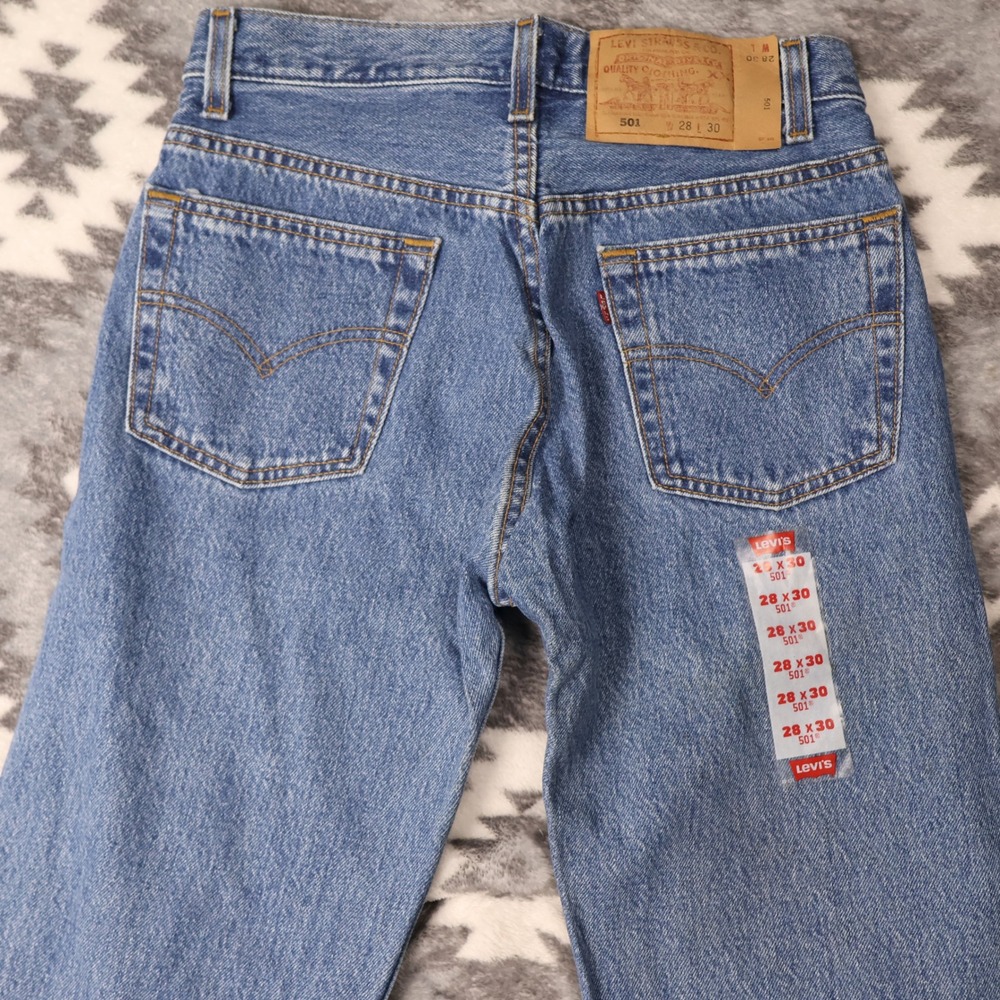 NWT Vintage 90s Levis 501 Straight Jeans Medium Wash 28x30 USA Made Red Batwing